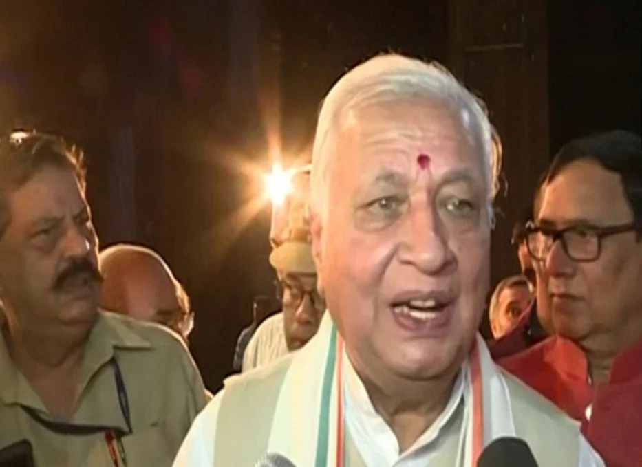 'দ্য কেরালা স্টোরি': 'কেরলে লাভ জিহাদের ঘটনা ঘটলে দায়বদ্ধ থাকবে সরকার', মন্তব্য রাজ্যপাল আরিফ মহম্মদ খানের