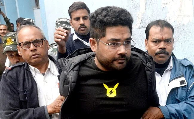 চিঠি কাণ্ড নিয়ে এবার 'নীরব' কুন্তল ঘোষ