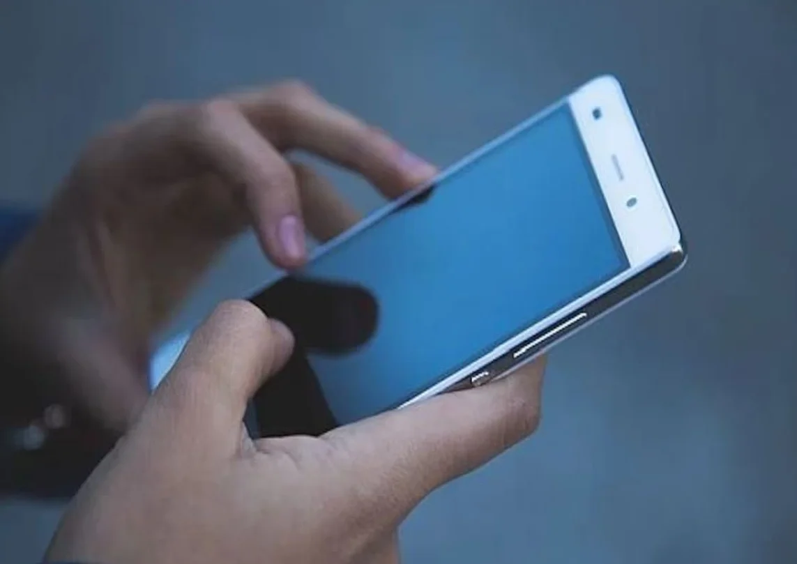 সন্ত্রাসবাদ দমনে বড়সড় পদক্ষেপ ভারতের, জম্মু-কাশ্মীরের ১৪টি মোবাইল অ্যাপকে নিষিদ্ধ ঘোষণা