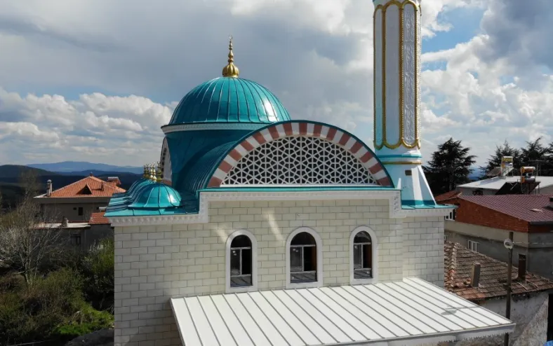 রুটি বিক্রির জমানো অর্থে মসজিদ তুরস্কে