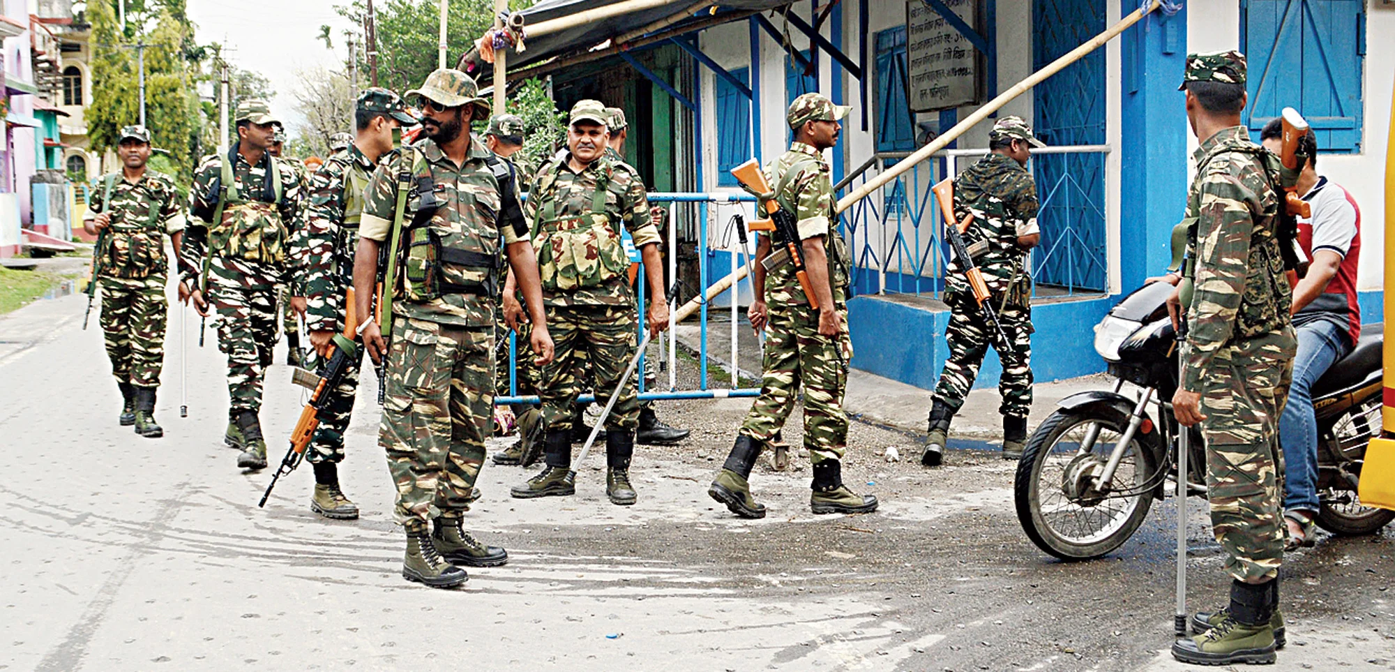 ৪৮৪ বাহিনী এখনও এল না রাজ্যে! কত বাহিনী লাগবে ব্যাখ্যা চাইল কেন্দ্র