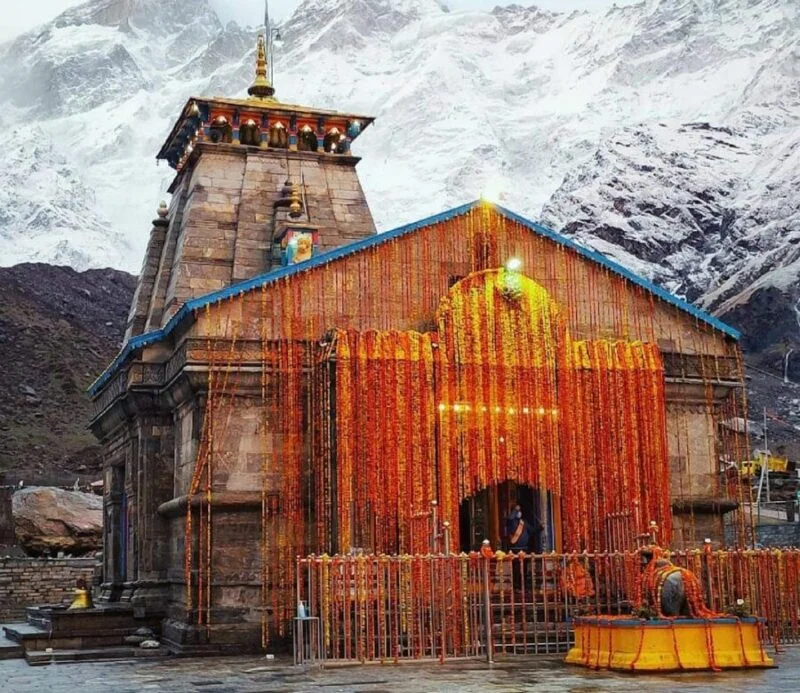কেদারনাথের গর্ভগৃহের দেওয়ালে সোনার বদলে লাগানো হয়েছে পিতল, ১২৫ কোটির দুর্নীতির অভিযোগ