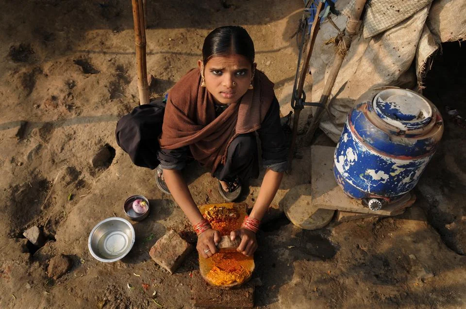 গৃহবধূরা স্বামীর কেনা সম্পত্তির অর্ধেক মালিকানা পাবে : মাদ্রাজ হাইকোর্ট
