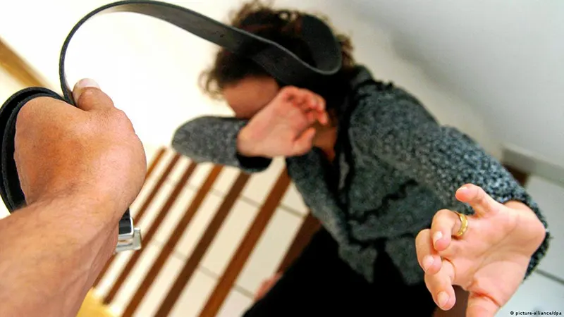 নারীকে পেটানো ‘গ্রহণযোগ্য’ মনে করে ৩৩ ভাগ জার্মান পুরুষ