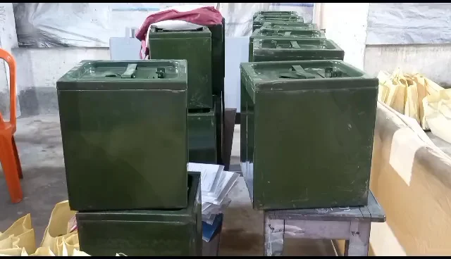 ভোটের আগের দিন হাওড়াতেও চলছে প্রস্তুতি