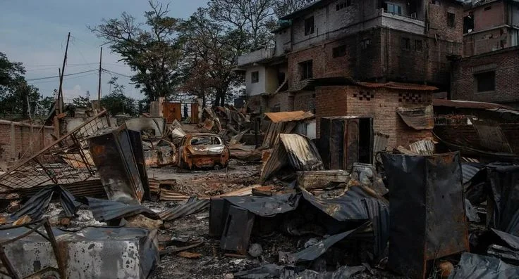 মণিপুরে ফের হিংসা, গুলিতে মৃত্যু মহিলা কনস্টেবলের