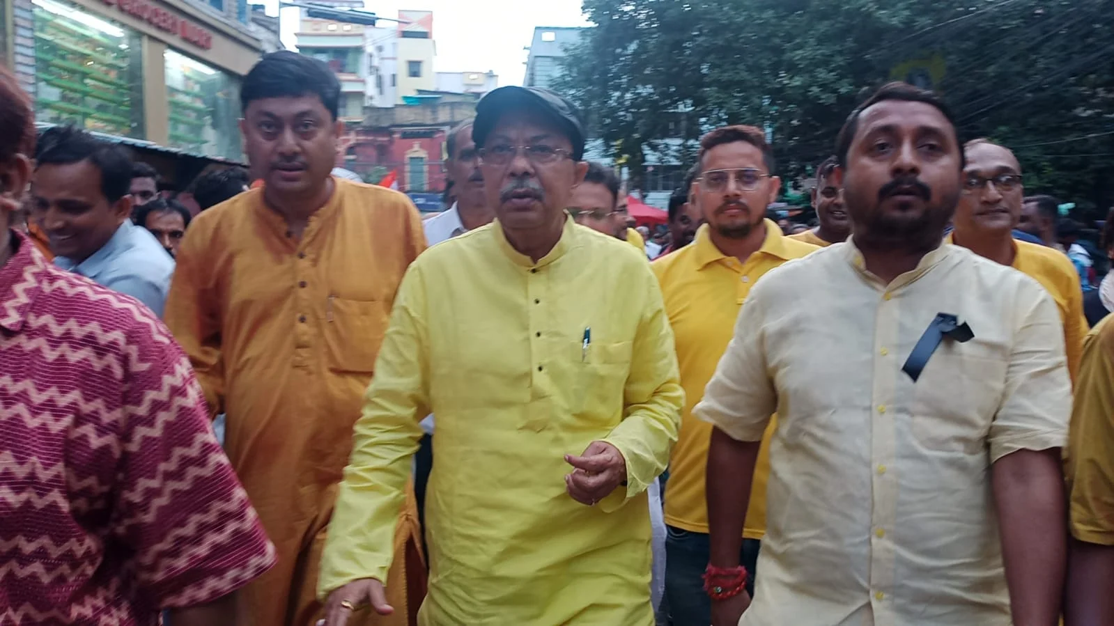 মন্ত্রী অরূপ রায়ের নেতৃত্বে মণিপুর ইস্যুতে যুব তৃণমূলের প্রতিবাদ মিছিল হাওড়ায়