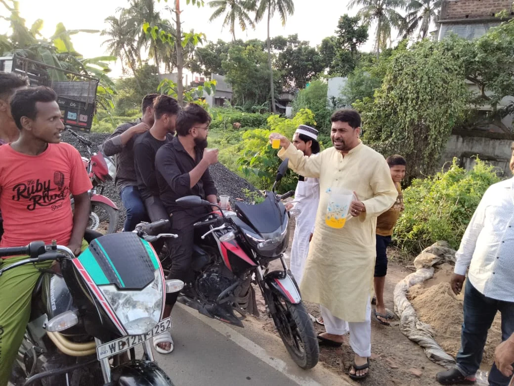 মুহাররমে সামাজিক কর্মসূচিতে ফারহাদ