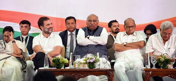 'ইন্ডিয়া' নাম ব্যবহারে আপত্তি, পুলিশ ও কমিশনে অভিযোগ