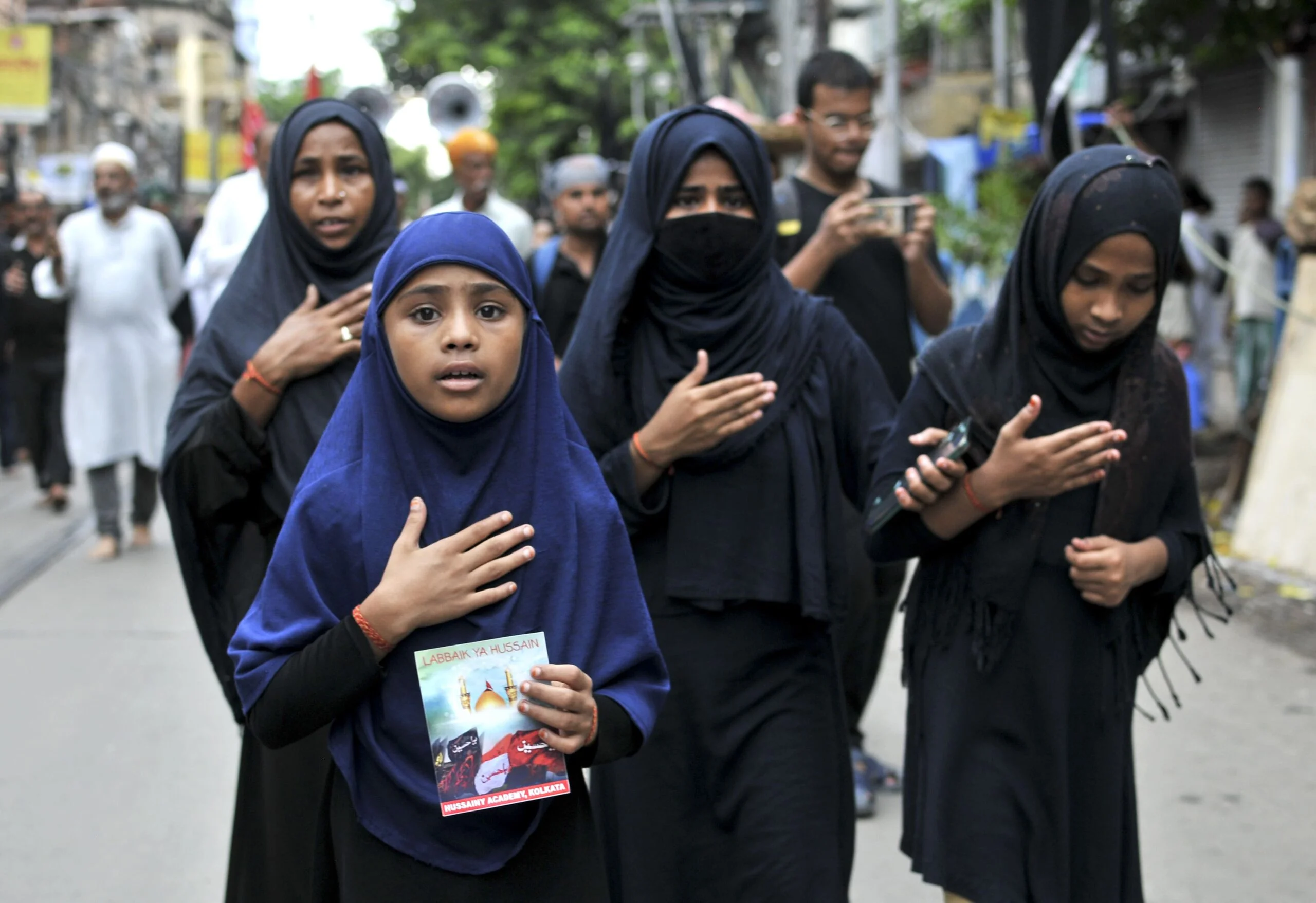 মুহাররম মাসে আশুরা উপলক্ষে শান্তি মিছিল নাখোদা মসজিদের কাছে