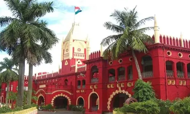 বিয়ের প্রতিশ্রুতি দিয়ে  সম্মতিক্রমে ‘সঙ্গম’ ধর্ষণ নয়- রায় ওড়িশা আদালতের