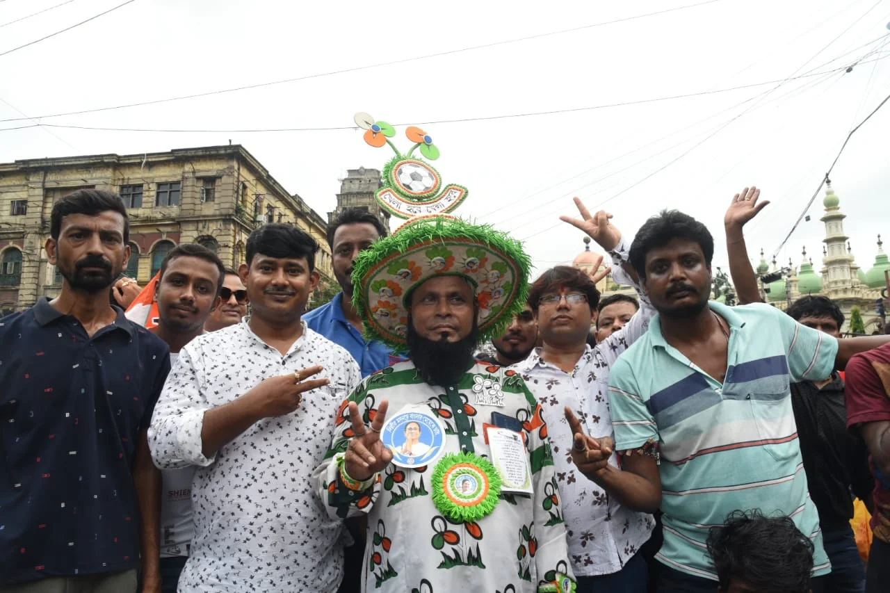 ২১ জুলাই আবেগে ভাসছে তিলোত্তমা, জন সমুদ্র কলকাতার রাজপথ