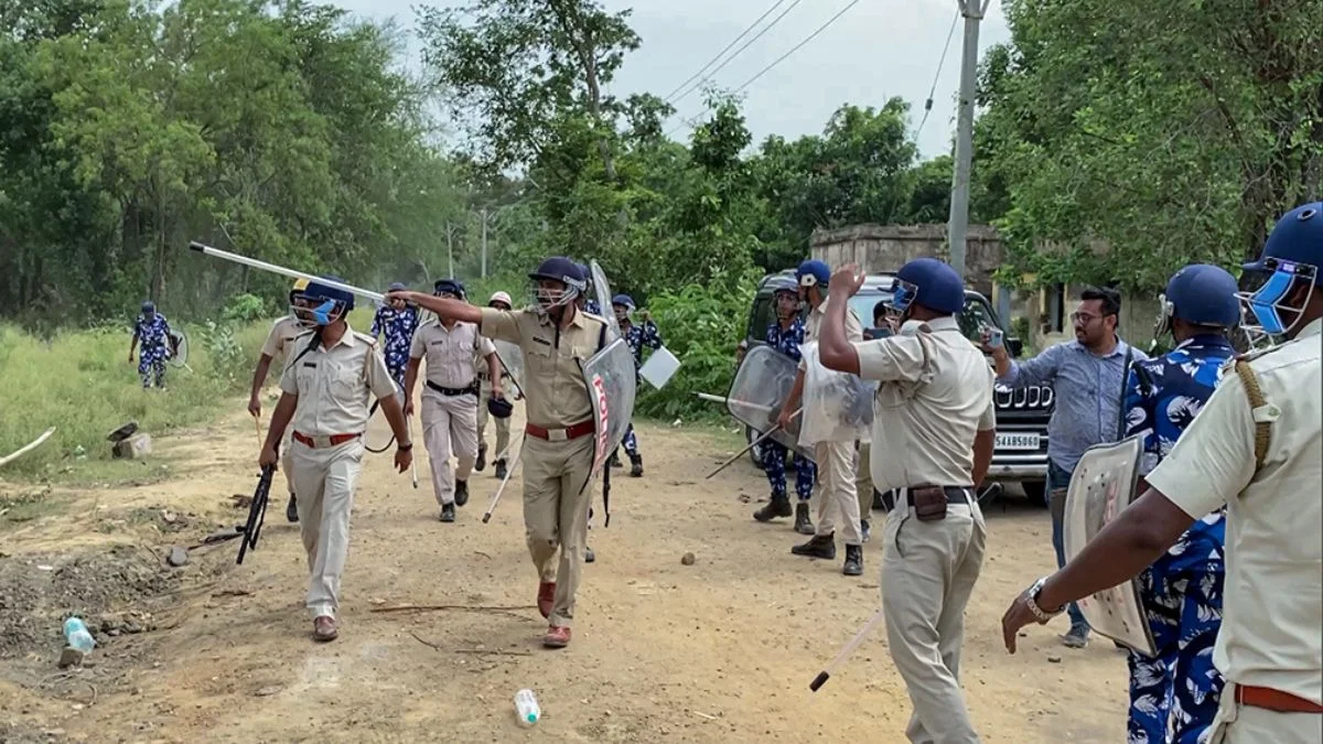 স্পর্শকাতর বুথের তালিকাই পাইনি’, সাফাই বিএসএফ কর্তার
