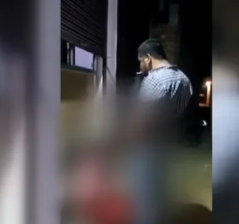 মধ্যপ্রদেশে আদিবাসী ব্যক্তির গায়ে প্রস্রাব বিজেপি নেতার! ভাইরাল ভিডিও