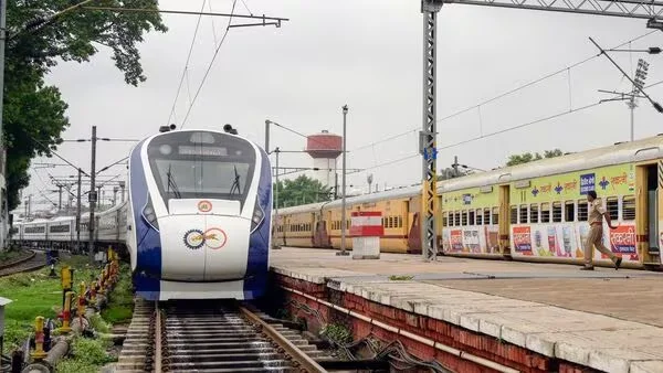 বন্দে ভারত-সহ সমস্ত এগজিকিউটিভ ক্লাস ট্রেনের ভাড়া কমবে ২৫ শতাংশ, জানাল ভারতীয় রেল