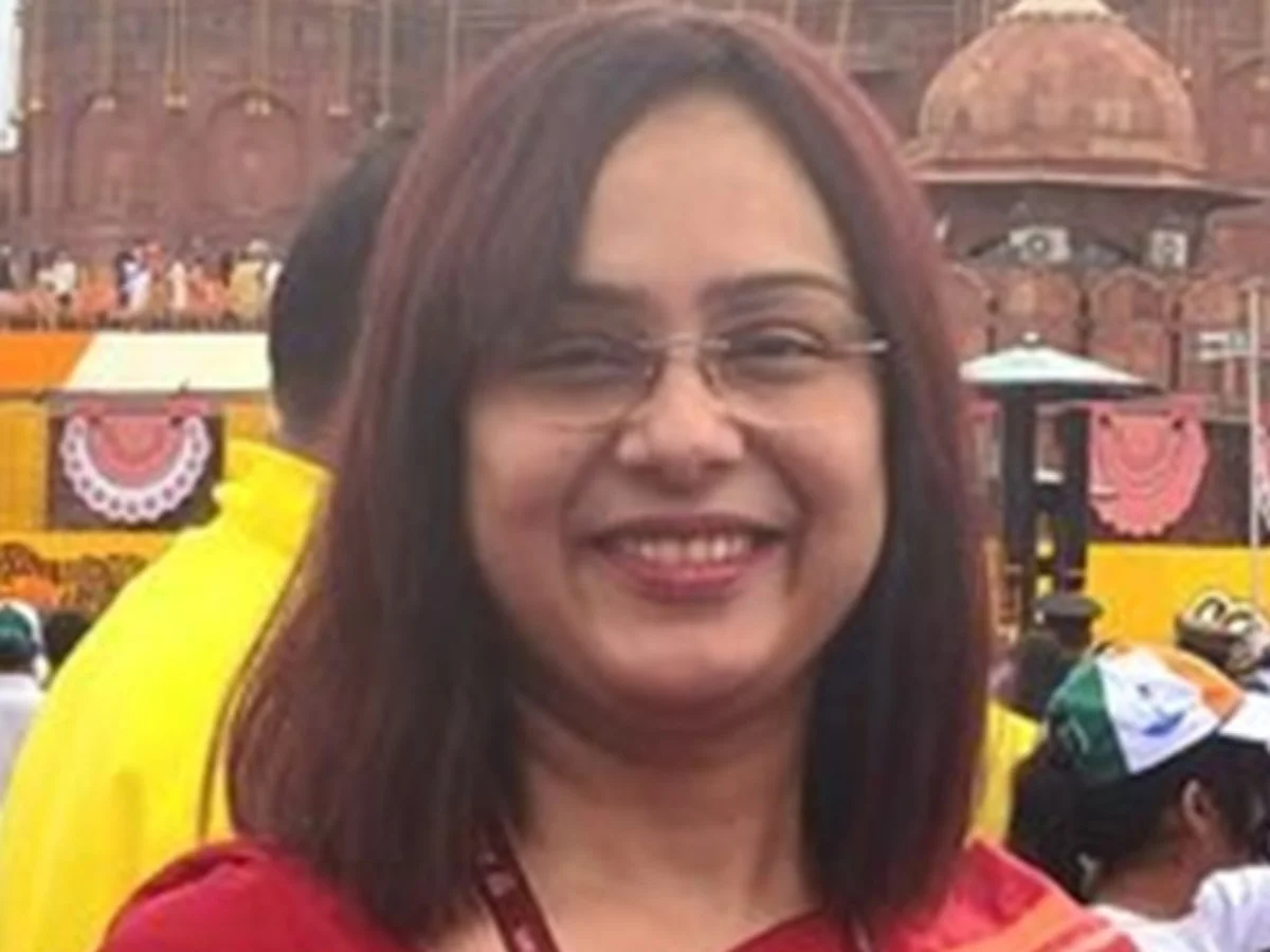 পাকিস্তানে ভারতীয় দূতাবাসে প্রথম নারীপ্রধান