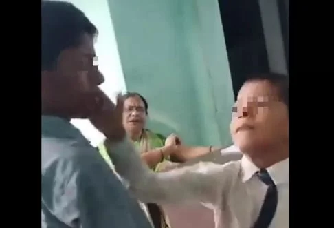 আব কিস কা বারি হ্যায় ?