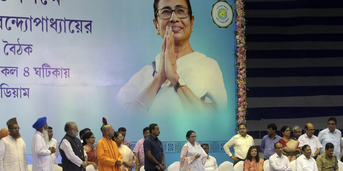 Raging রুখতে হেল্পলাইন নম্বর চালু রাজ্য সরকারের