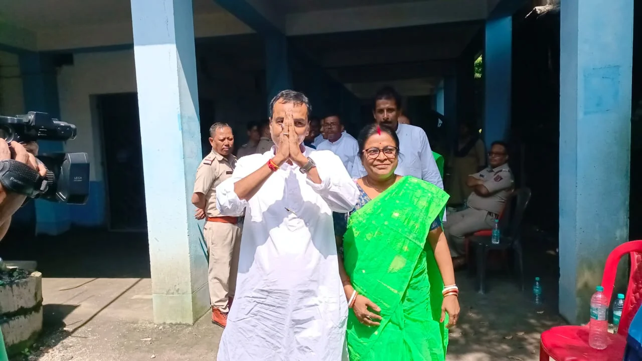 প্রথমবার বানারহাটের চা- বলয়ের সাঁকোয়াঝোরা -১ নং গ্রাম পঞ্চায়েতের একক সংখ্যা গরিষ্ঠতায় বোর্ড গঠন  তৃণমূলের