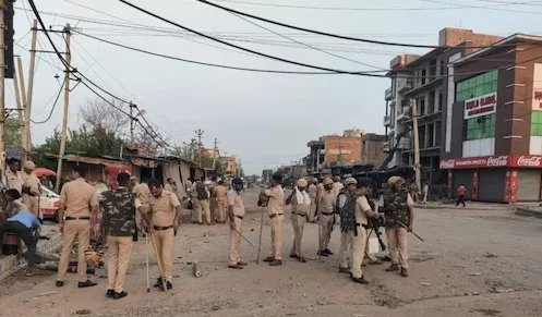 অগ্নিগর্ভ হরিয়ানা: নিহত মসজিদের ইমাম, ৩ হোম গার্ড সহ আরও ১, নূহতে জারি কারফিউ