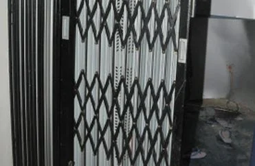 র্মান্তিক! লিফটের তার ছিঁড়ে মৃত্যু বৃদ্ধার