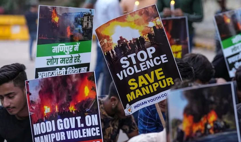 রবীন্দ্র নীতি ও আদর্শের পথেই মণিপুরের ঘটনার প্রতিবাদ শান্তিনিকেতনে