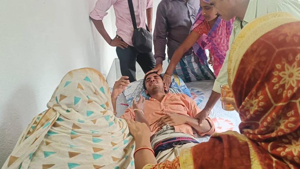 মিজোরাম: মালদার একজন শ্রমিক আহত হয়ে কিন্তু এখনও বেঁচে আছে