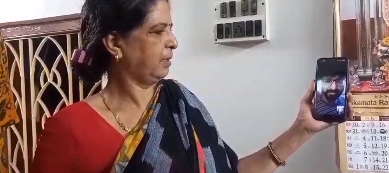 আদিত্য এল-ওয়ানের সফল উৎক্ষেপণের নেপথ্যে বিজ্ঞানী শতাব্দ মজুমদার, খুশির ছোঁয়া হাওড়ার বালিতে