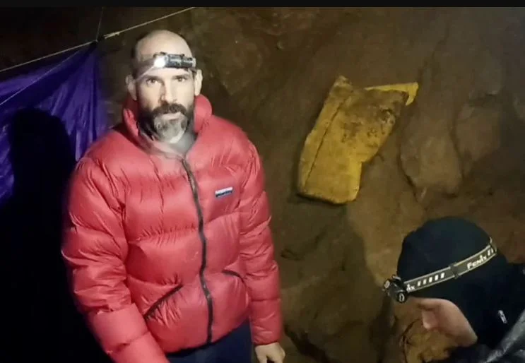 তুরস্কে গুহার গভীরে আটকে মার্কিন বিজ্ঞানী, চলছে উদ্ধার অভিযান