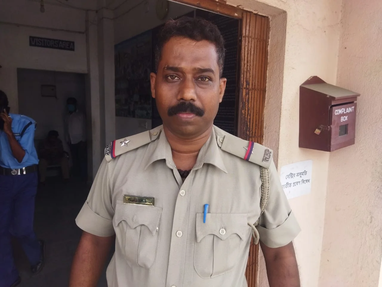 পুলিশ দিবসে সম্মান জ্ঞাপন