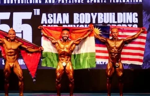 বিরাট কোহলির ট্রেনার রাজু খান এখন সোনার ছেলে