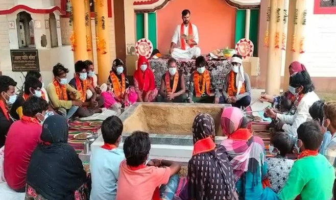 ইউপিঃ ইসলাম ধর্মত্যাগ ১০ পরিবারের