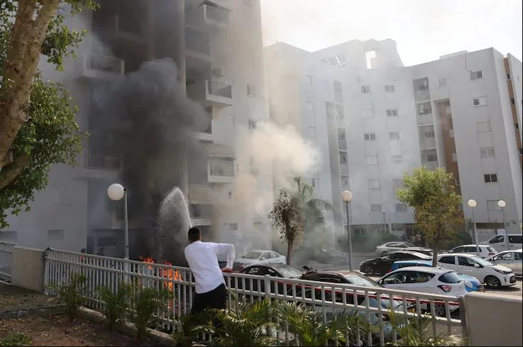 ইসরাইলে ঢুকে হামলা হামাসের, নিহত ২২ ইসরাইলি যুদ্ধ ঘোষণা নেতানিয়াহুর