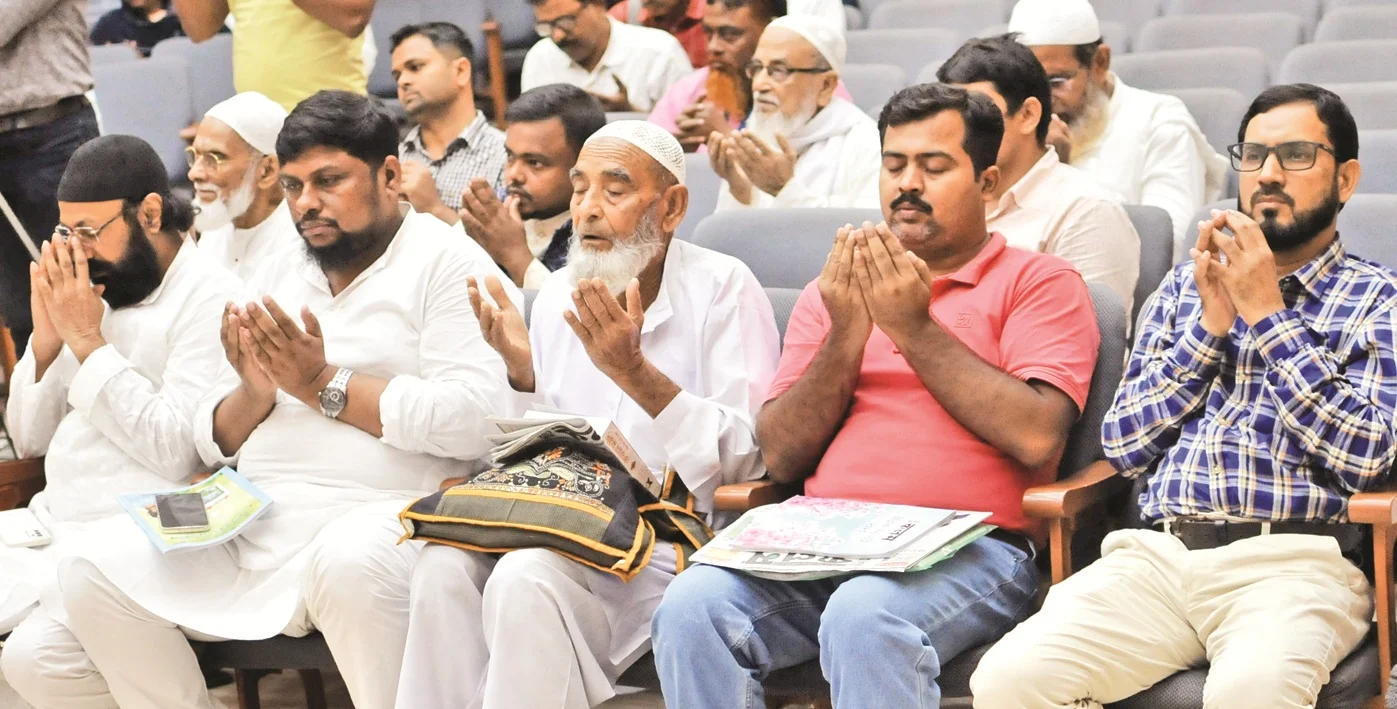 ‘নবী সা.-এর আদর্শ যুব সমাজকে জানানো জরুরি’, বিভিন্ন জেলা থেকে আসা শ্রোতাদের অভিমত