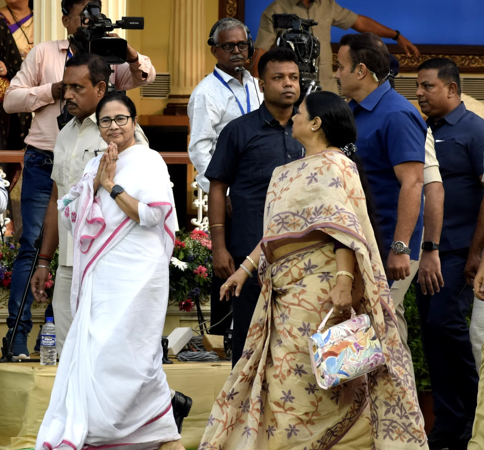 দুর্গাপুজোর কার্নিভাল, রেড রোডে মমতা বন্দ্যোপাধ্যায়