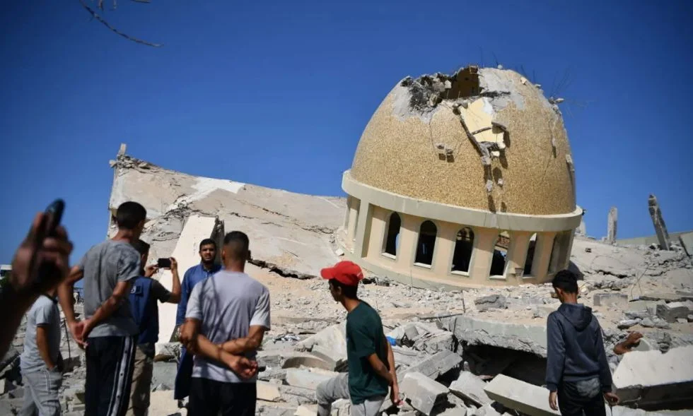 ইসরাইলি হামলায় ধ্বংস ৩১ মসজিদ