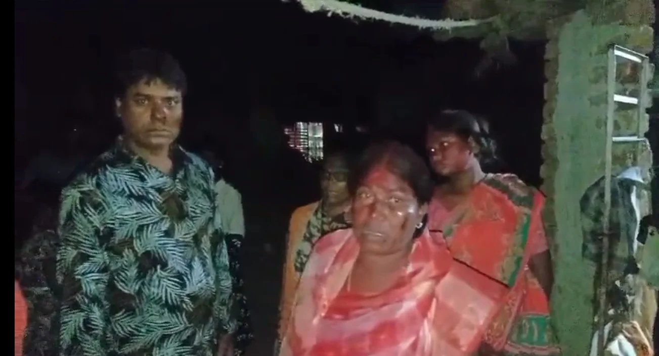 প্রতিমা নিরঞ্জন ঘিরে দুষ্কৃতী তাণ্ডব, উত্তপ্ত হাওড়ার দাসনগর