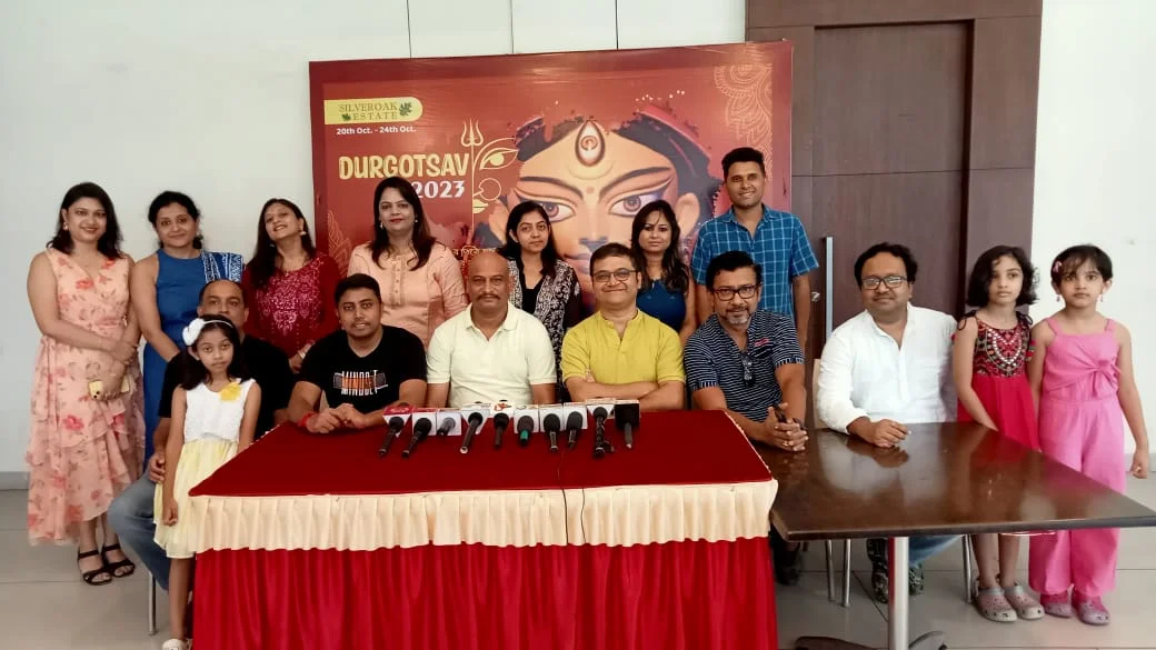 আজও জৌলুস হারায়নি জয়নগর মিএ বাড়ির তিনশো বছরের দুর্গাপুজো