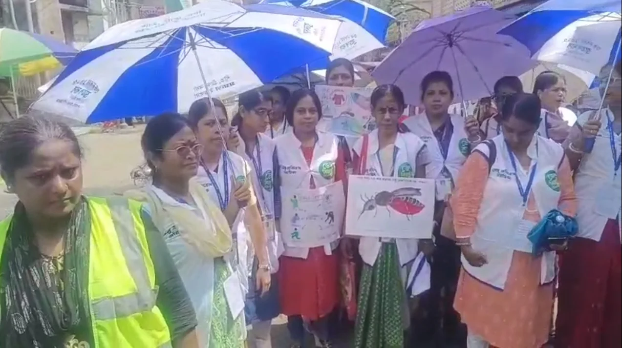 ডেঙ্গু মোকাবিলায় আজ হাওড়ার ওয়ার্ডে ওয়ার্ডে সব ক্লাবকে নিয়ে সচেতনতা র্যালি