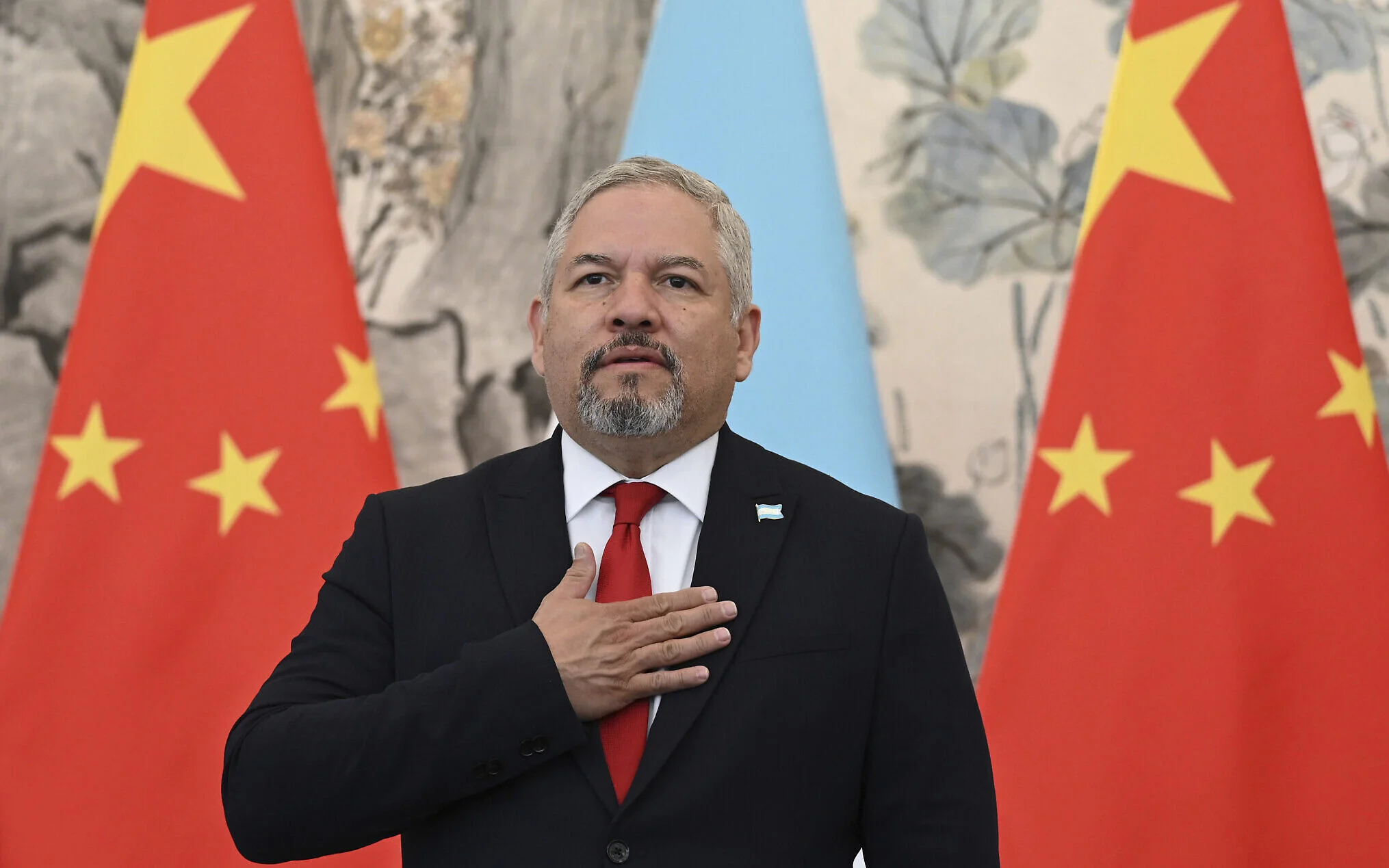 এবার ইসরাইল থেকে রাষ্ট্রদূত ফেরাল হন্ডুরাস