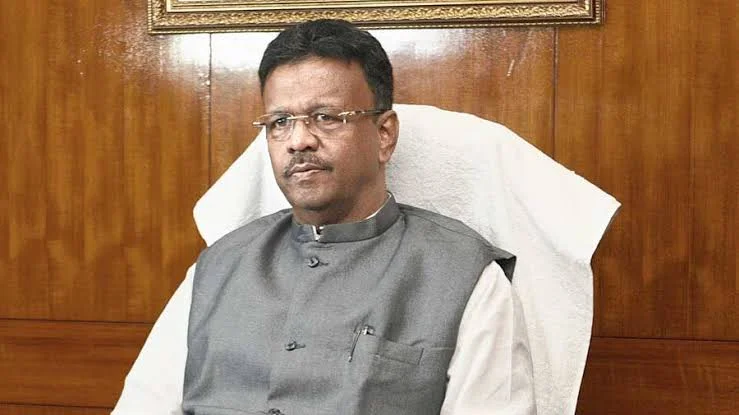 কলকাতার বায়ুদূষণ নিয়ন্ত্রণে মিস্ট ক্যানন ও স্প্রিঙ্কলার চালানো নির্দেশ মেয়রের