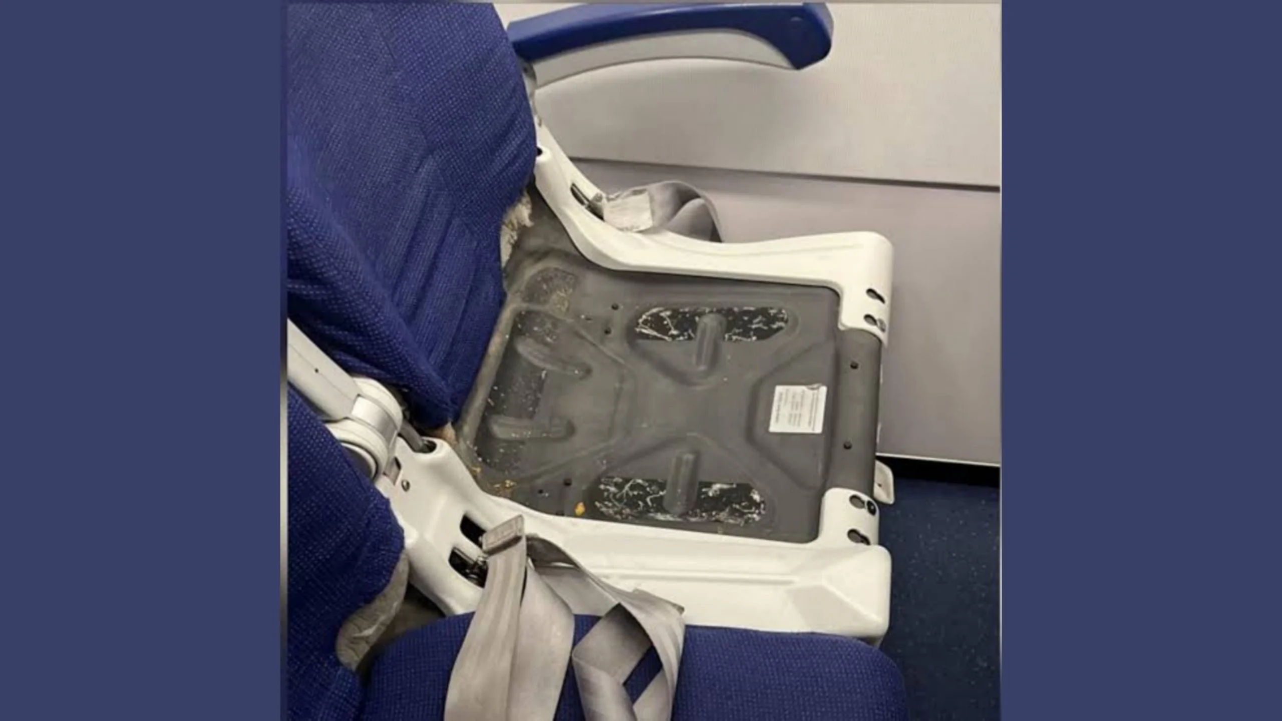 ইন্ডিগোর প্লেন থেকে উধাও সিটের গদি, ভাইরাল ছবি