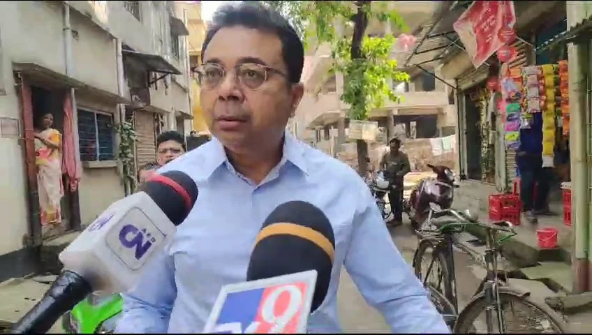 মেরুন ডাইরি নিয়ে তিনি কিছুই জানেন না, দাবি জ্যোতিপ্রিয়র আপ্ত সহায়ক অভিজিতের 