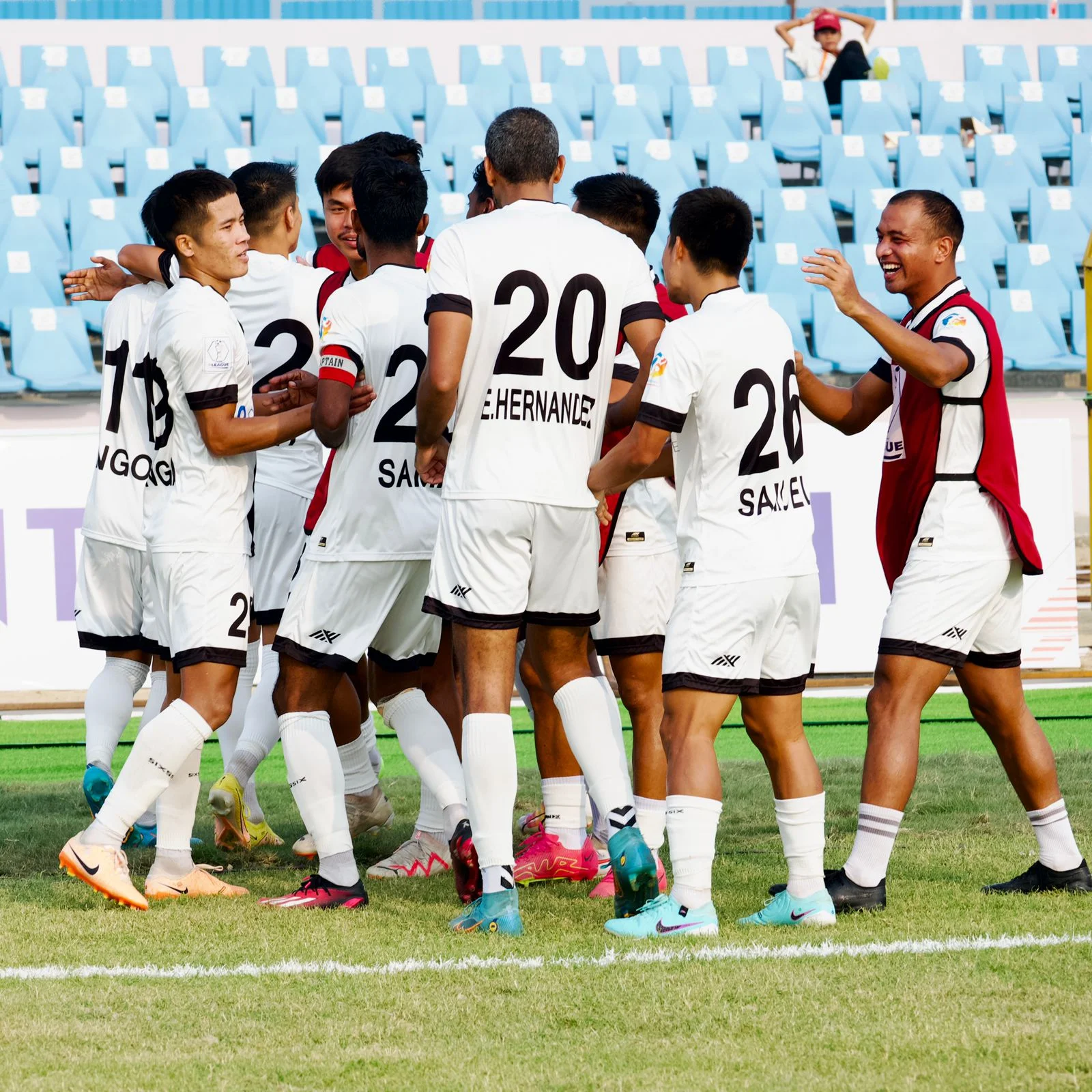 অ্যাওয়ে জয়ের হ্যাটট্রিক মহামেডানের