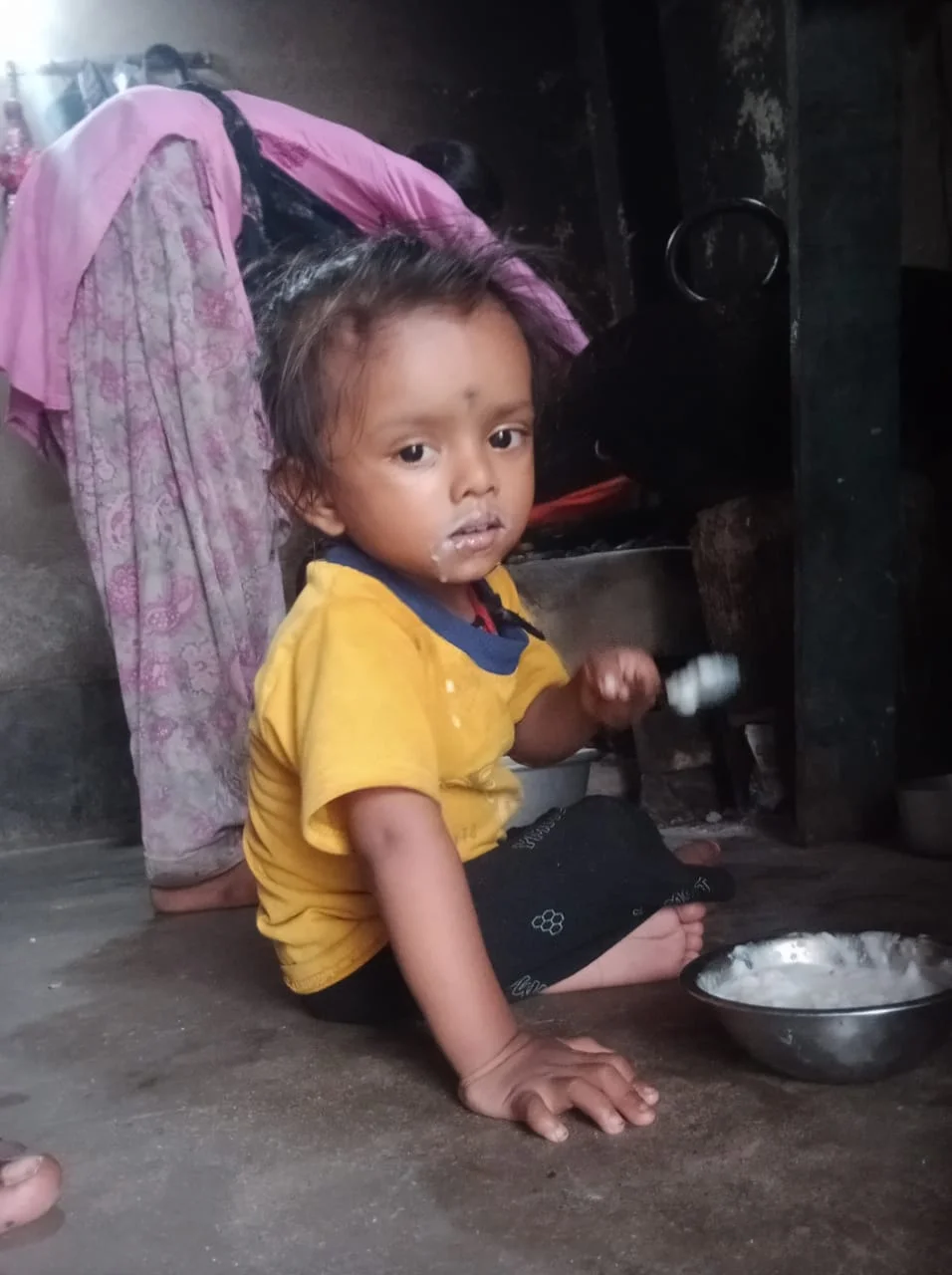 হাওড়ার বাঁকড়া মিশ্রপাড়া থেকে রহস্যজনকভাবে নিখোঁজ ২ বছরের শিশু