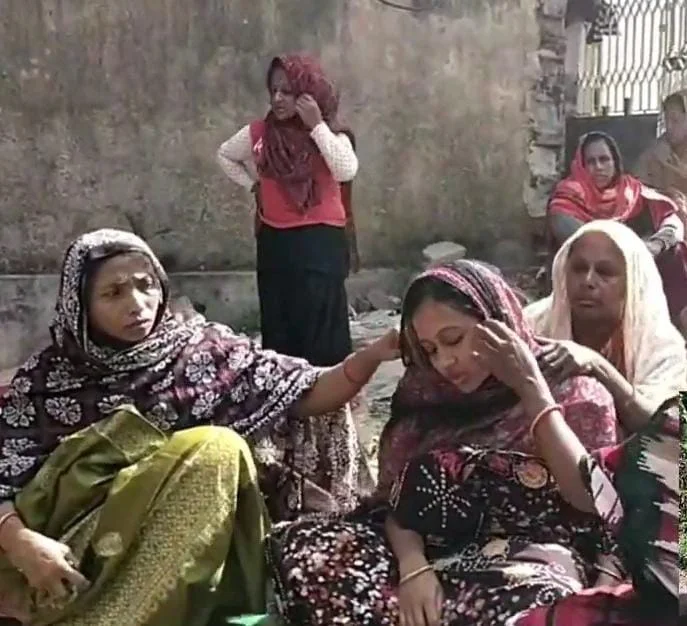 বারুইপুরে তৃণমূল কর্মীকে পিটিয়ে খুন, রাজনৈতিক চাঞ্চল্য... ধৃত ১২