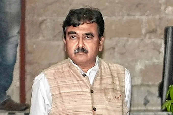 এজলাস বয়কট আইনজীবীদের, কোর্টে এসেও বেরিয়ে গেলেন বিচারপতি গঙ্গোপাধ্যায়