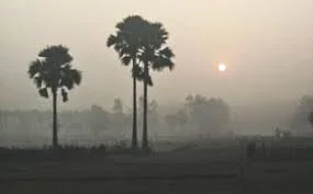অবশেষে শহরে বহু প্রতীক্ষিত শীতের আমেজ