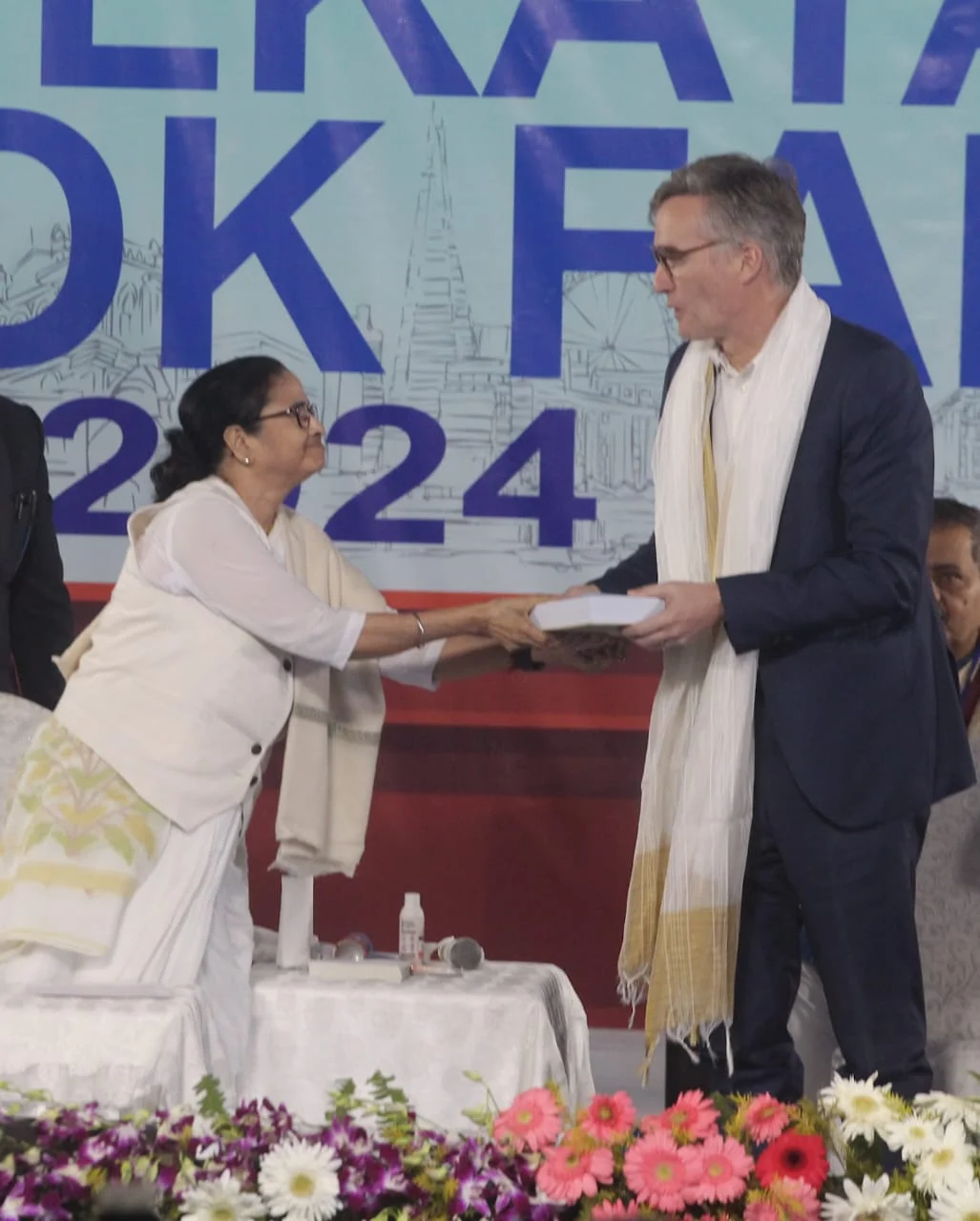 ৪৭তম আন্তর্জাতিক বইমেলার উদ্বোধন করলেন মুখ্যমন্ত্রী মমতা বন্দ্যোপাধ্যায়