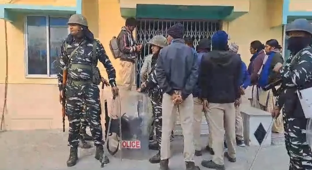 সন্দেশখালিতে পর্যাপ্ত বাহিনী নিয়েই ইডির অভিযান শেখ শাহজাহানের বাড়িতে 